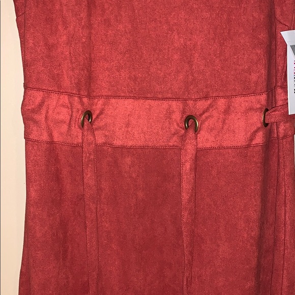 Just fab Suede Burgundy Dress - Picture 2 of 4